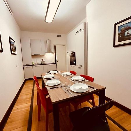 Kibilu - Via Medaglie D'Oro Centro Citta Con Parcheggio Daire Varese Dış mekan fotoğraf