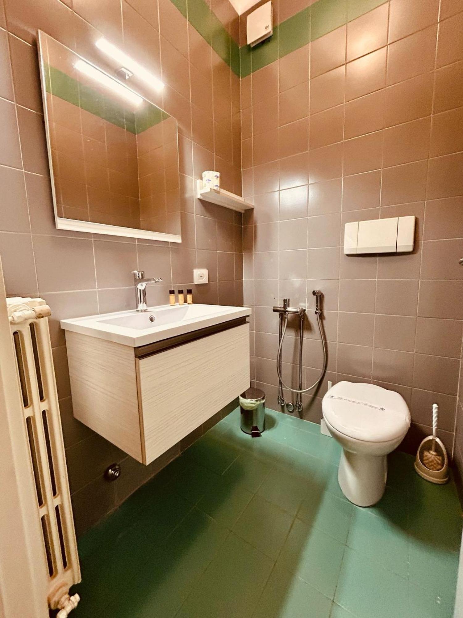 Kibilu - Via Medaglie D'Oro Centro Citta Con Parcheggio Daire Varese Dış mekan fotoğraf
